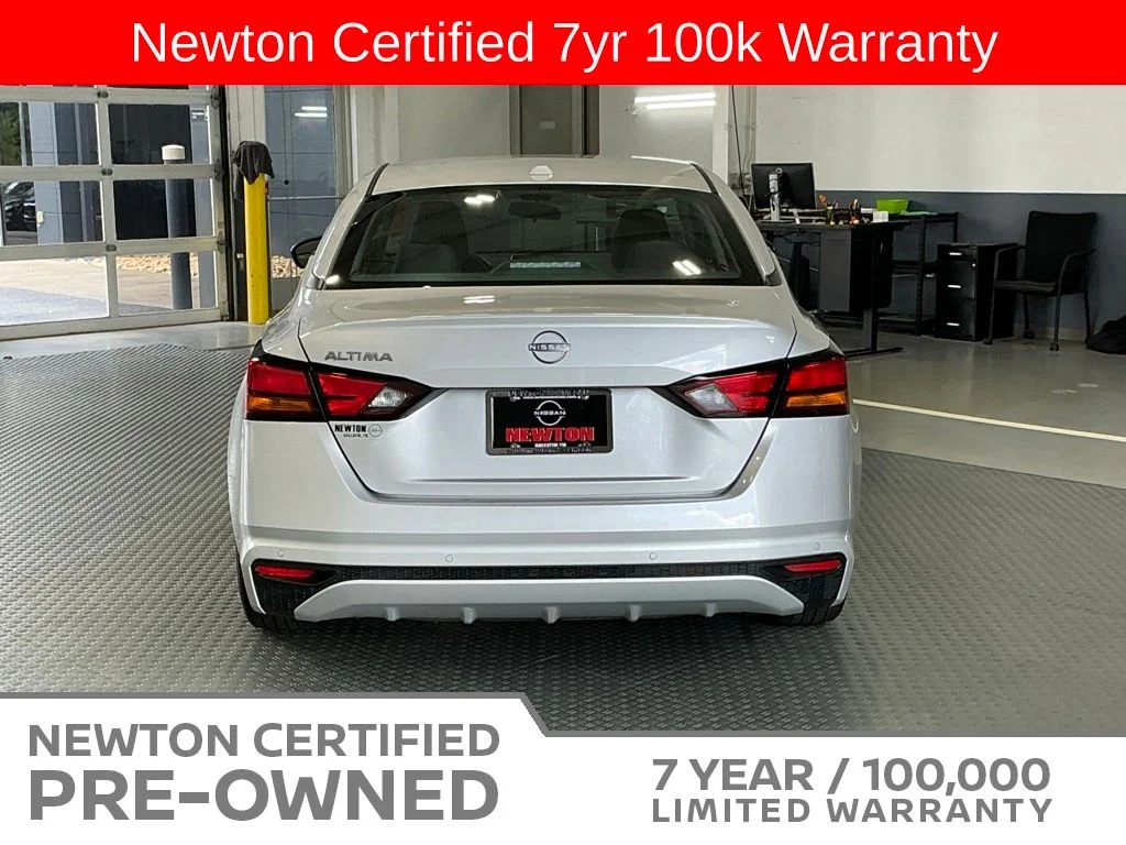 Certified Used 2025 Brilliant Silver Metallic Nissan 2.5 SV image 5