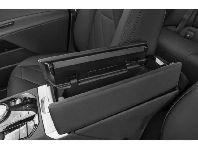Certified Used 2023 Oxide Grey Metallic BMW xDrive50 image 16