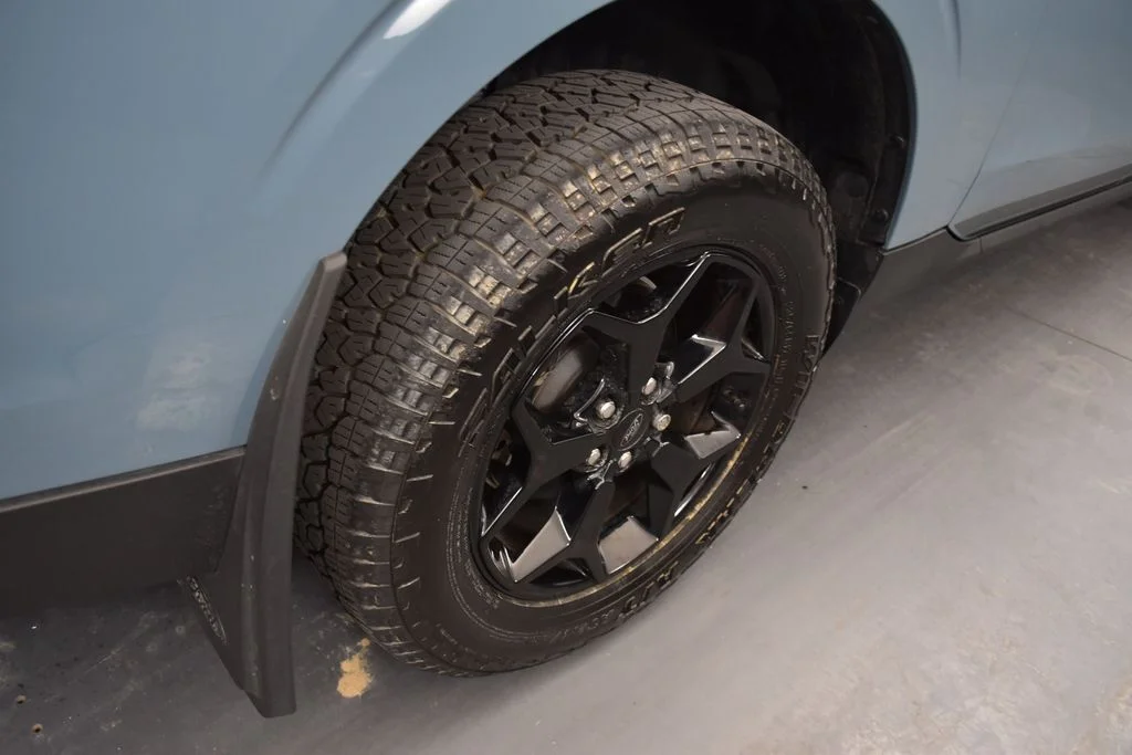 Used 2022 Blue Ford Lariat image 20