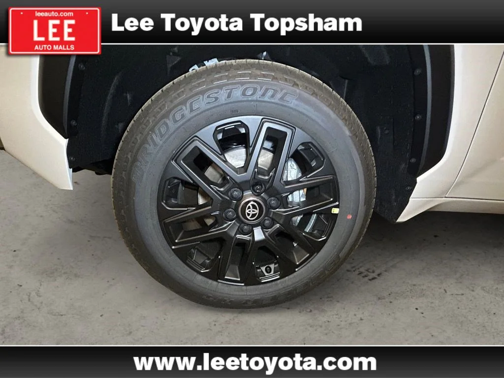 New 2026 Ice Toyota SR5 image 14