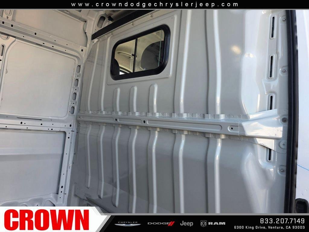New 2026 Bright White Clearcoat RAM TRADESMAN image 16