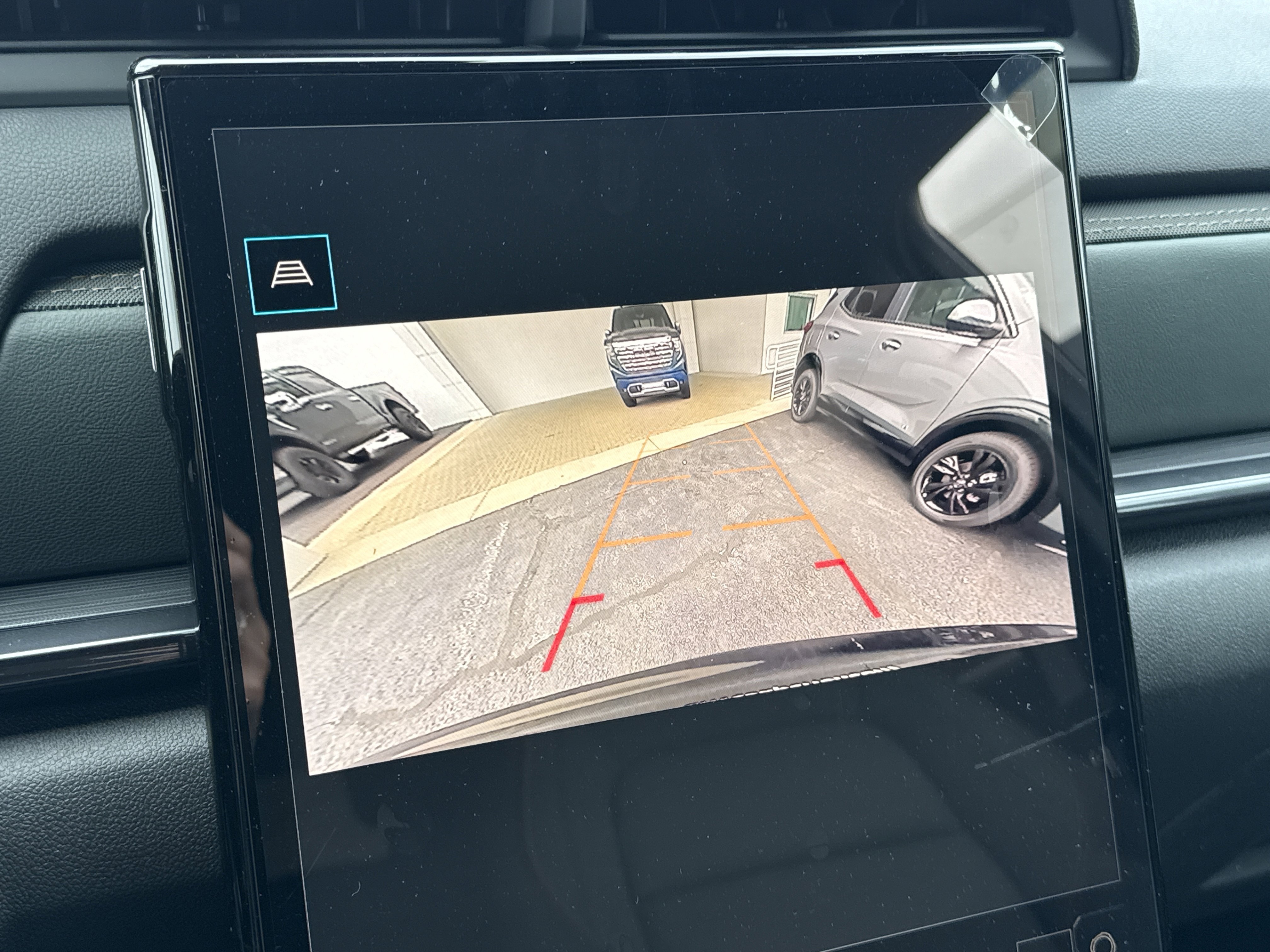 2026 GMC Terrain AT4 - Photo 9