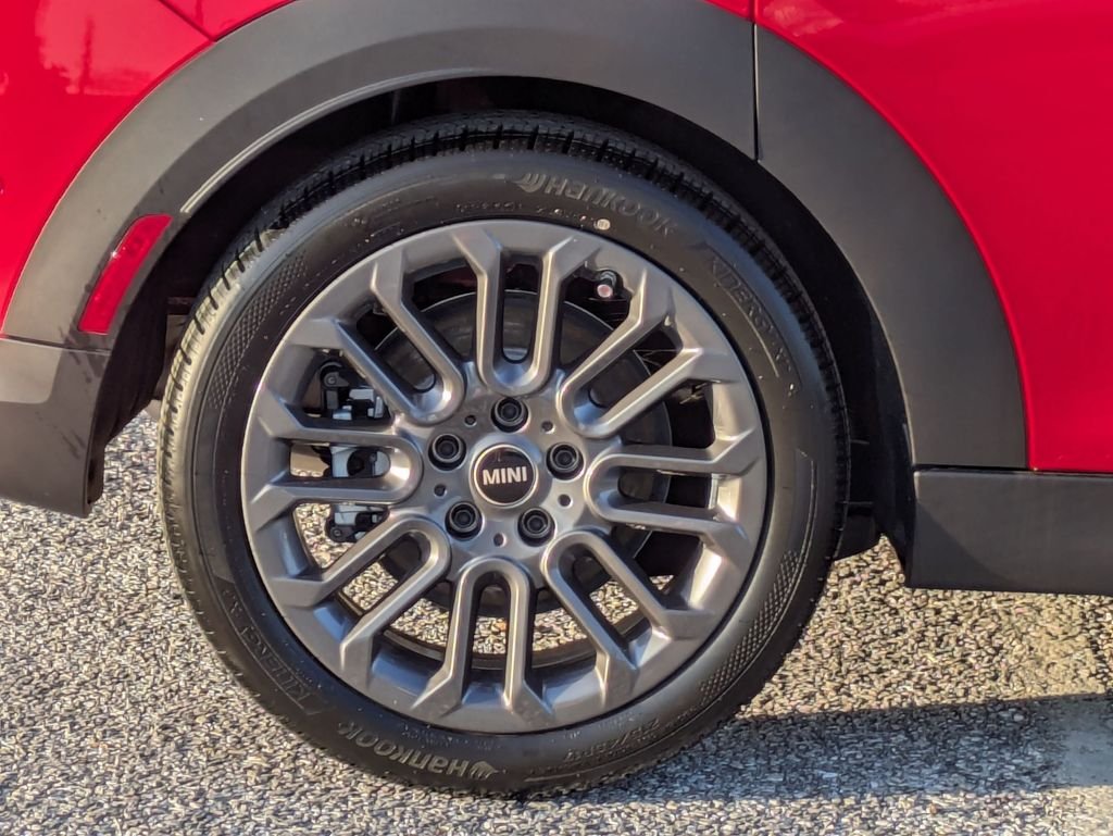 New 2026 Chili Red MINI Signature Plus image 10