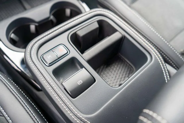 Used 2025 Gray Ford GT image 31