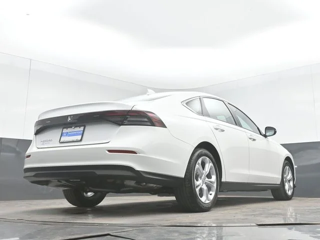 New 2026 Platinum White Pearl Honda LX image 50