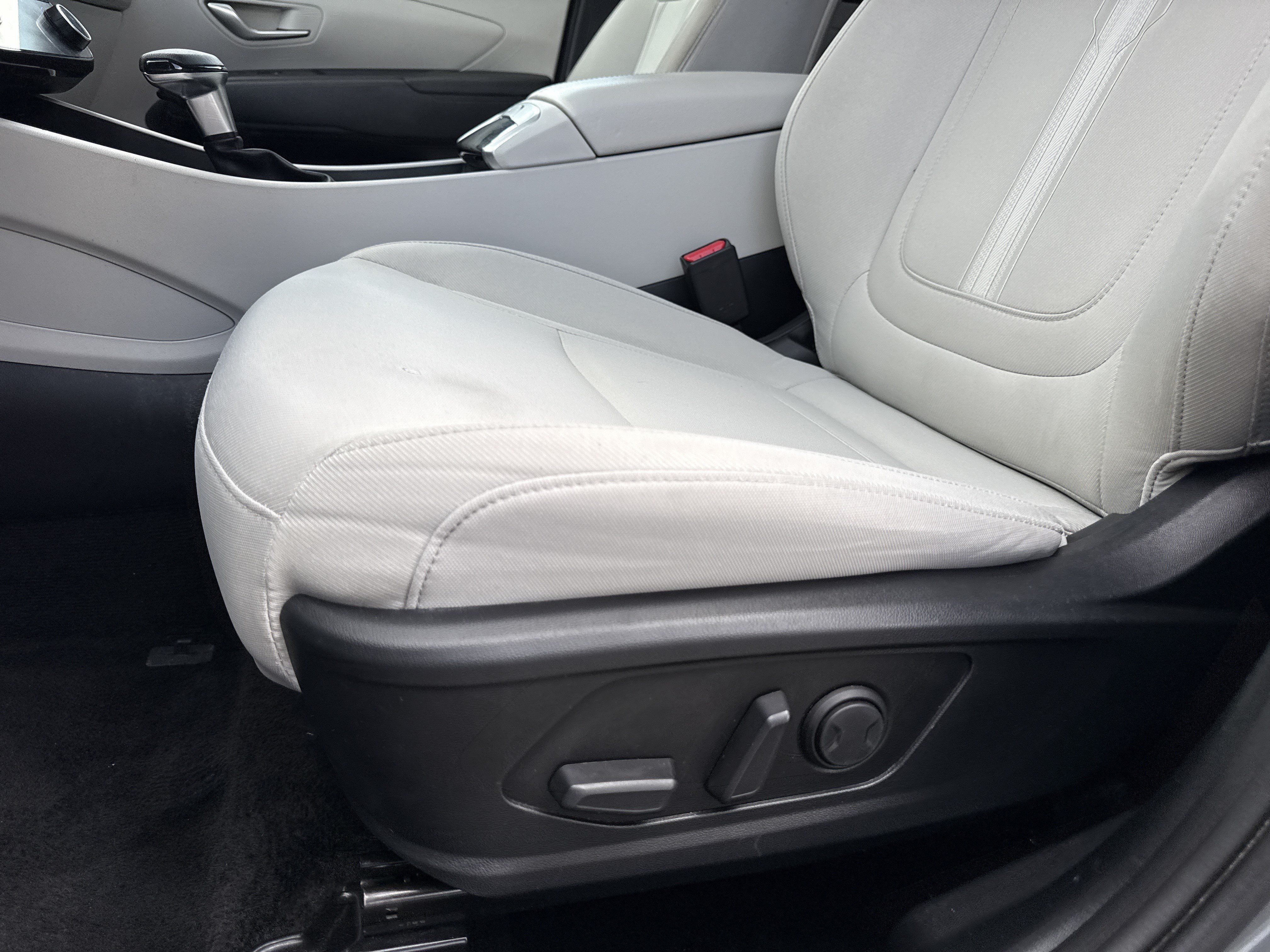 2025 Hyundai Tucson SEL - Photo 12