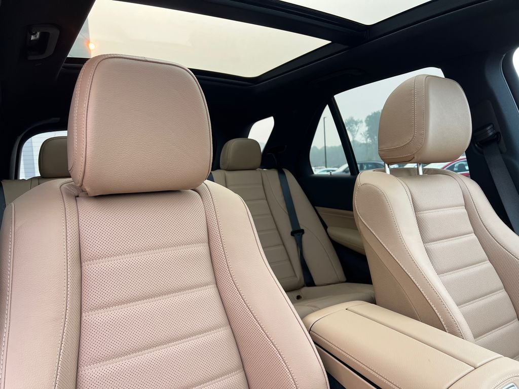 New 2026 Polar White Mercedes-Benz GLE 450 image 28
