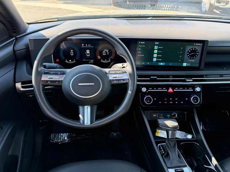 Used 2025 Sage Gray Hyundai SEL image 12
