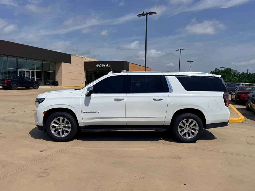 Used 2022 Summit White Chevrolet Premier image 8