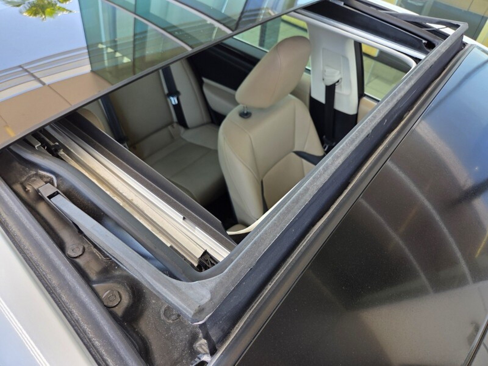 Used 2019 WHITE Lexus ES 350 image 22