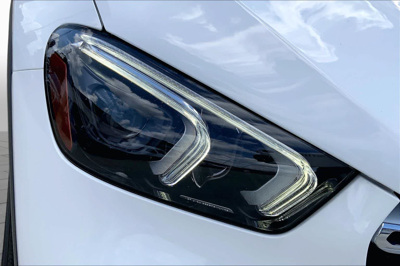 Used 2022 Polar White Mercedes-Benz GLE 350 image 26