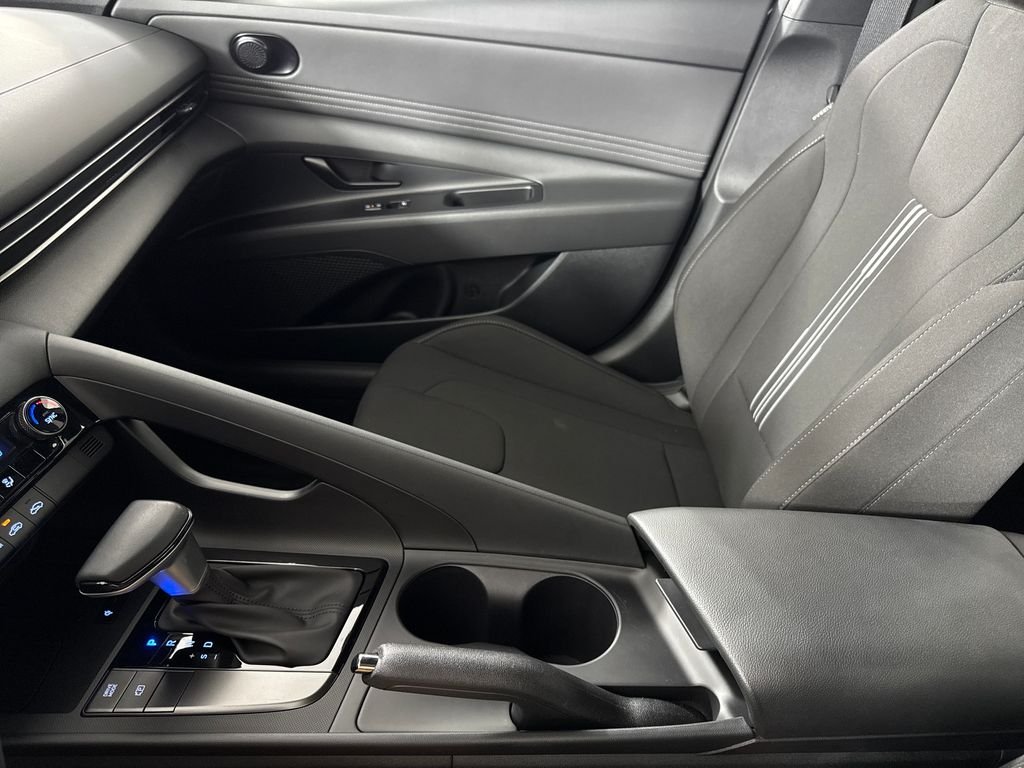 Certified Used 2025 Gray Hyundai SEL Sport image 24