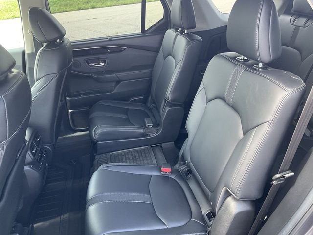 Used 2025 Modern Steel Metallic Honda EX-L image 30
