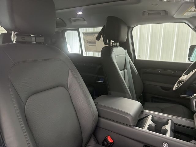 New 2026 Santorini Black Land Rover X-Dynamic SE image 22