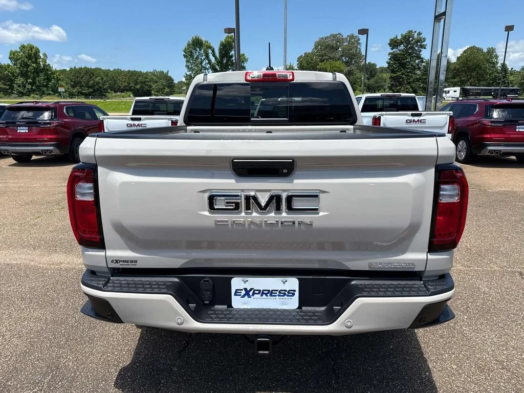 New 2026 Coastal Dune GMC Elevation image 13