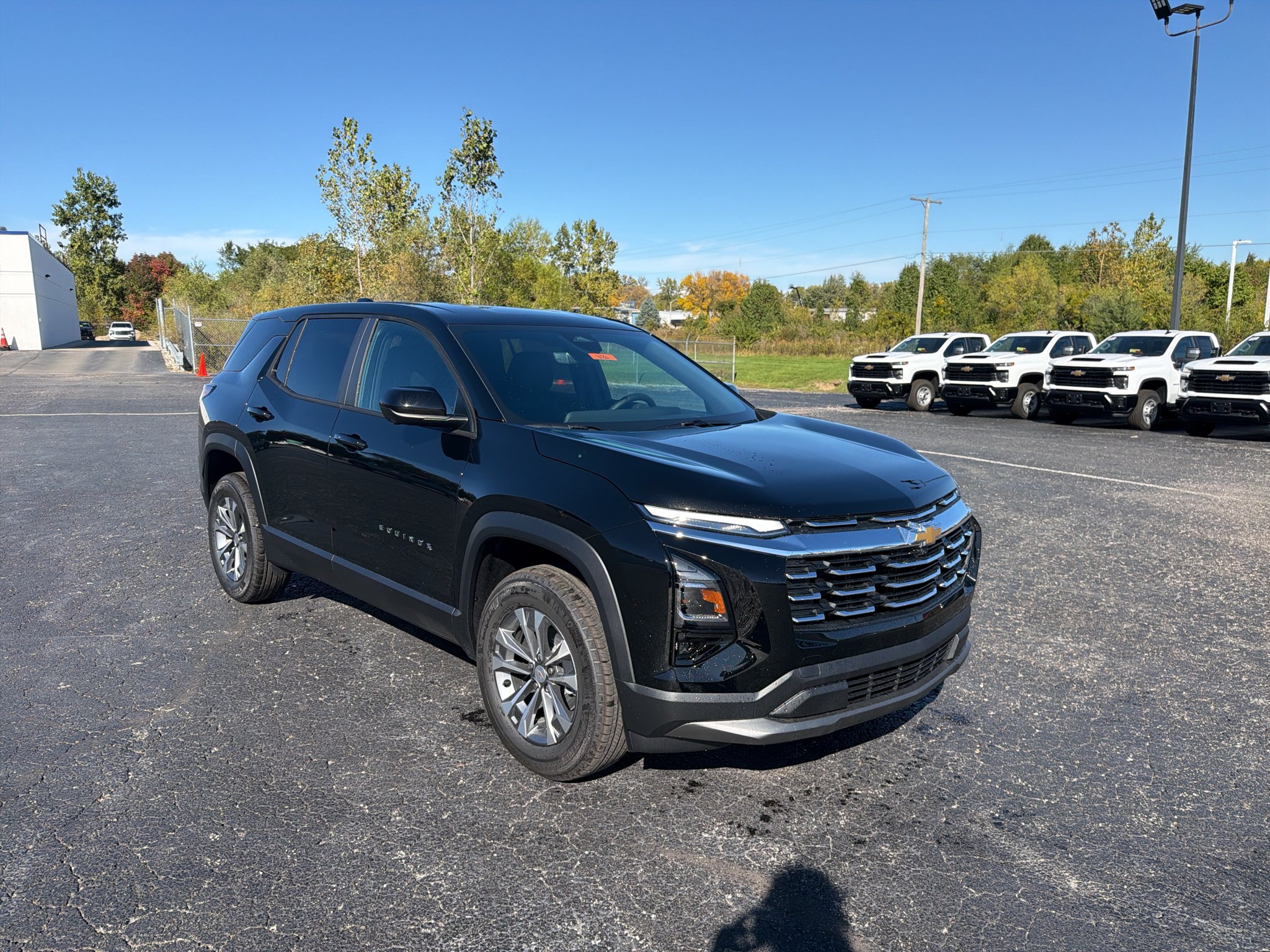 2027 Chevrolet Equinox LT - Photo 10