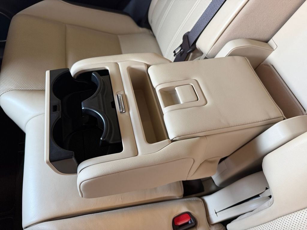 Used 2019 Beige Lexus 350L image 27