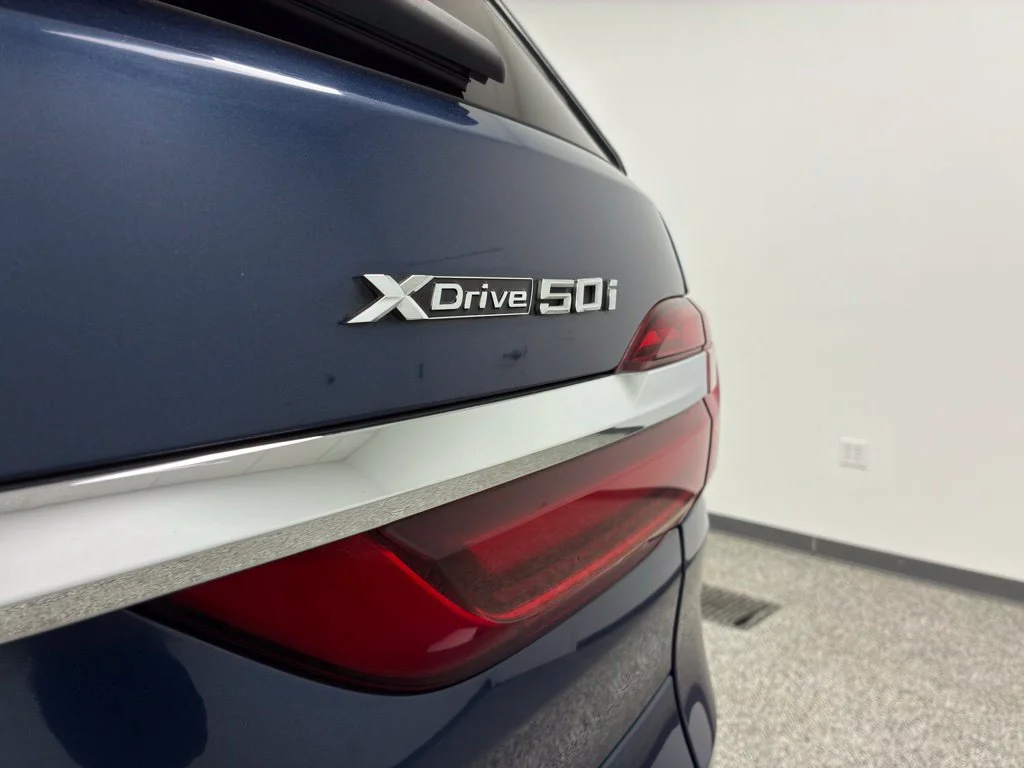 2019 BMW X7 50i - Photo 17