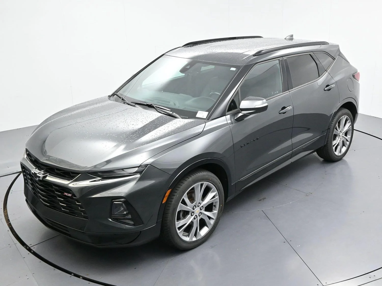Used 2020 NIGHTFALL GRAY METALLIC Chevrolet RS image 37