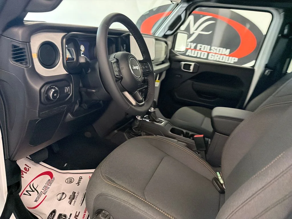 New 2027 Bright White Clear-Coat Paint Jeep Sport image 12