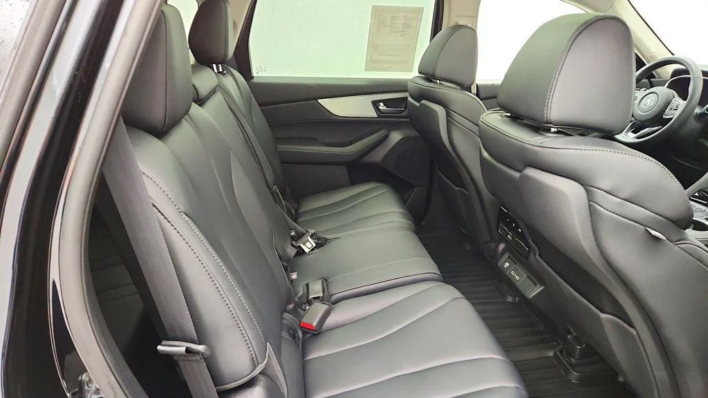 Used 2023 Majestic Black Pearl Acura SH-AWD image 22