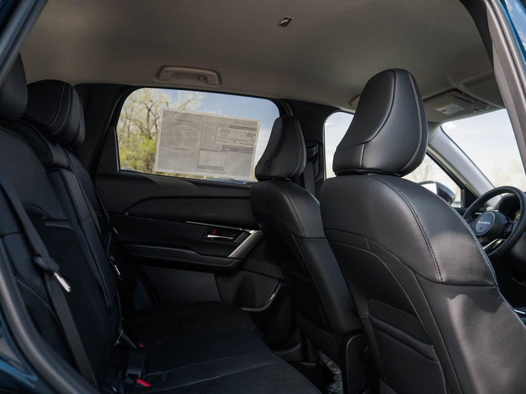New 2026 Navy Blue Mica Mazda 2.5 S Select AWD image 12