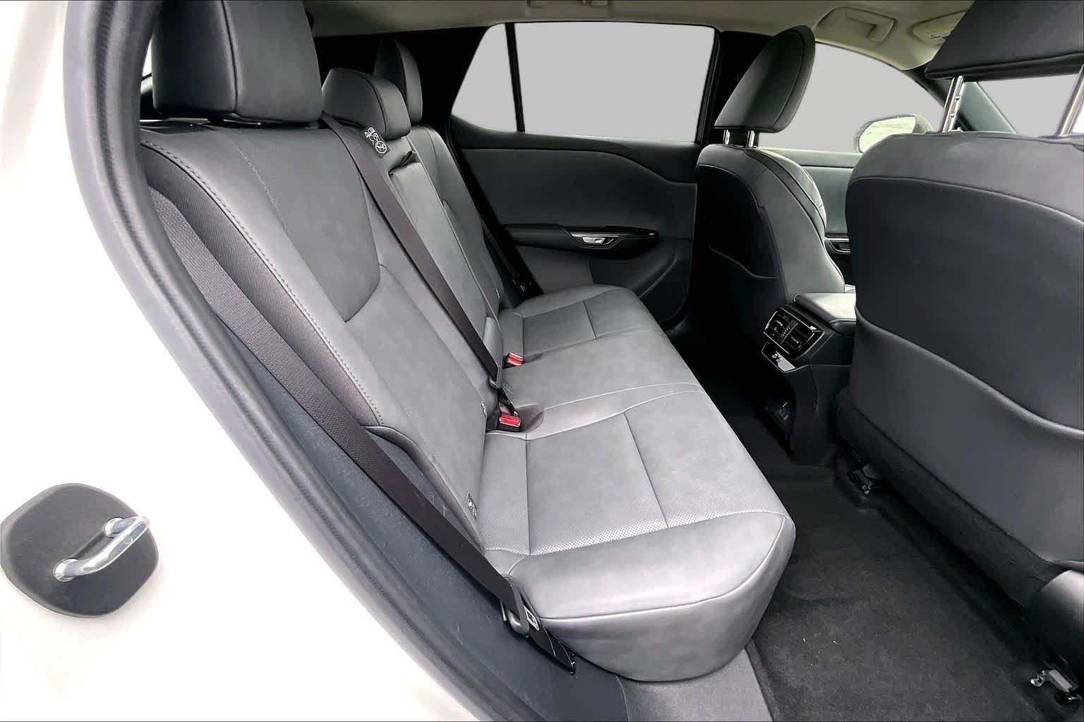Certified Used 2023 Eminent White Pearl Lexus Premium image 21