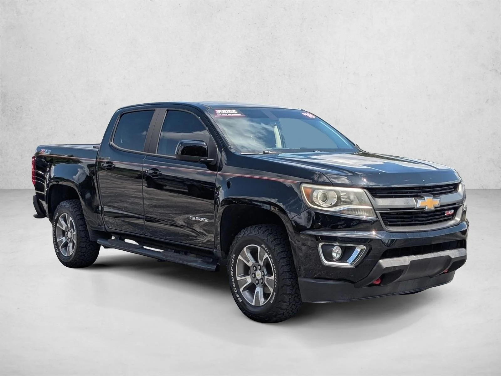 Used 2018 Black Chevrolet 4WD Z71 image 3