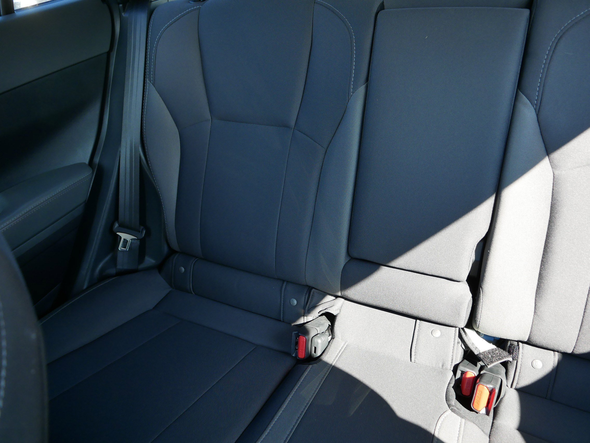 Used 2025 Magnetite Gray Metallic Subaru Premium image 12