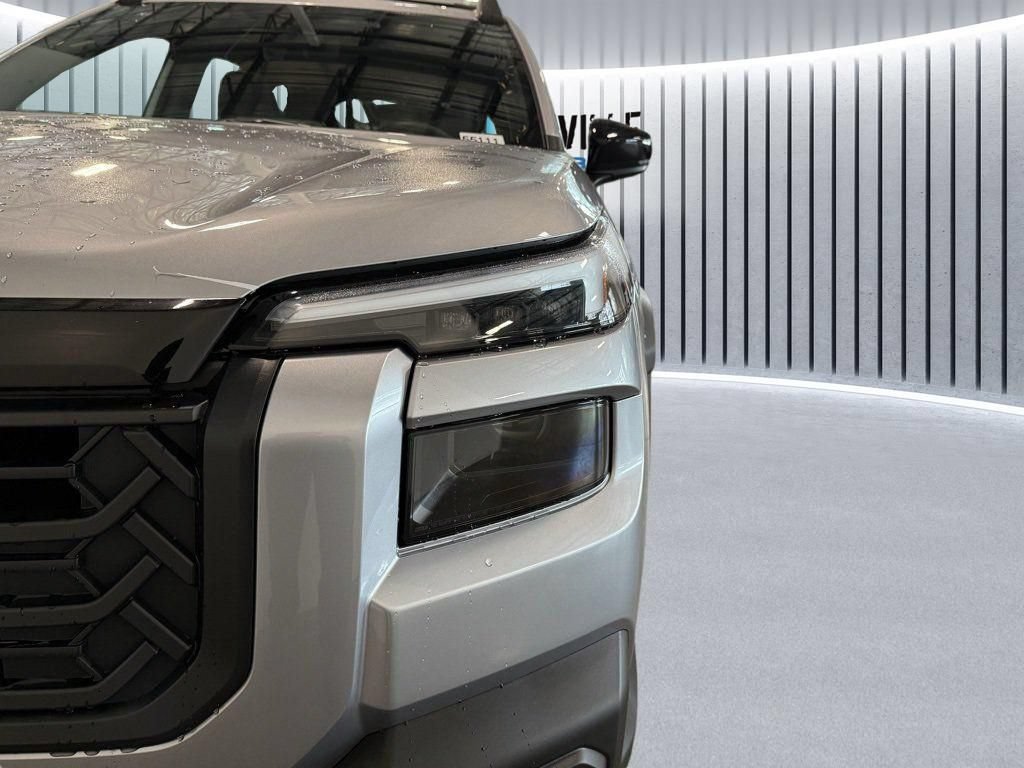 New 2026 ICE SILVER METALLIC Subaru Touring XT image 18