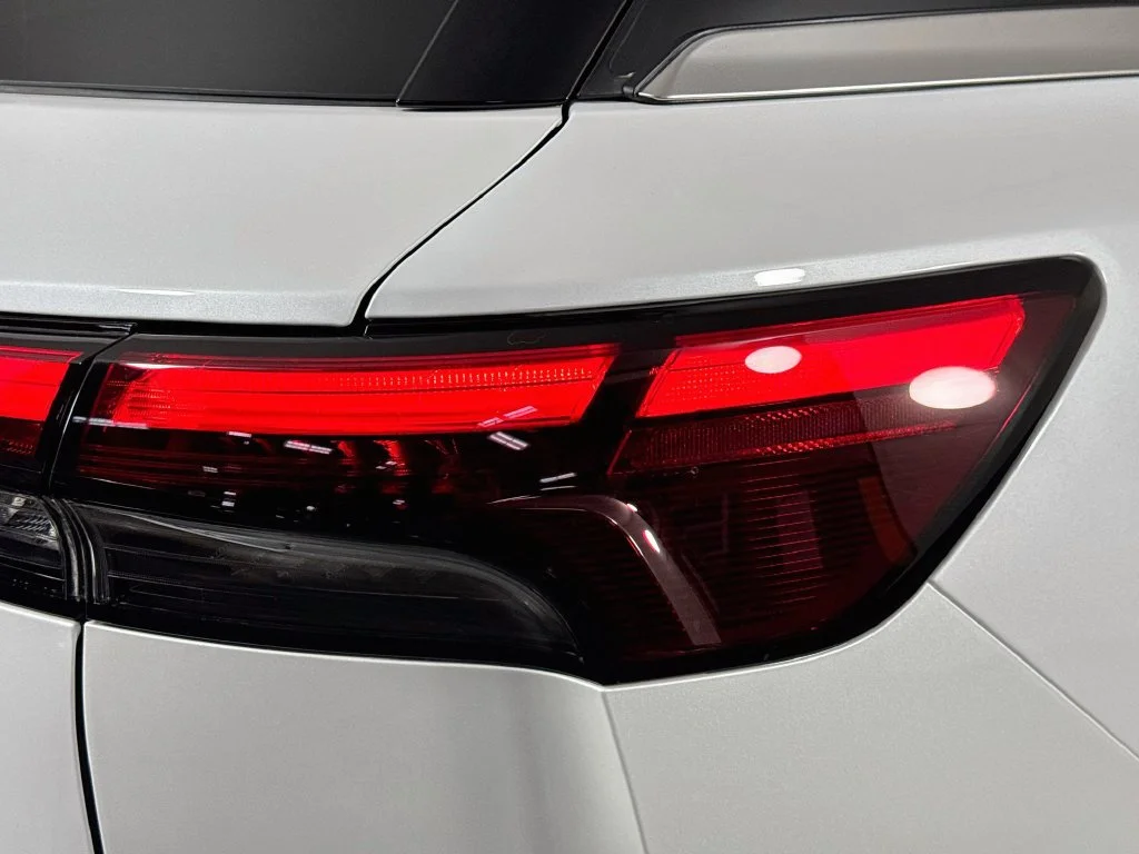 Certified Used 2027 White INFINITI LUXE image 37