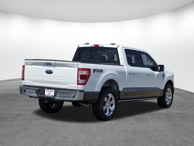 Certified Used 2022 Star White Ford Lariat image 4