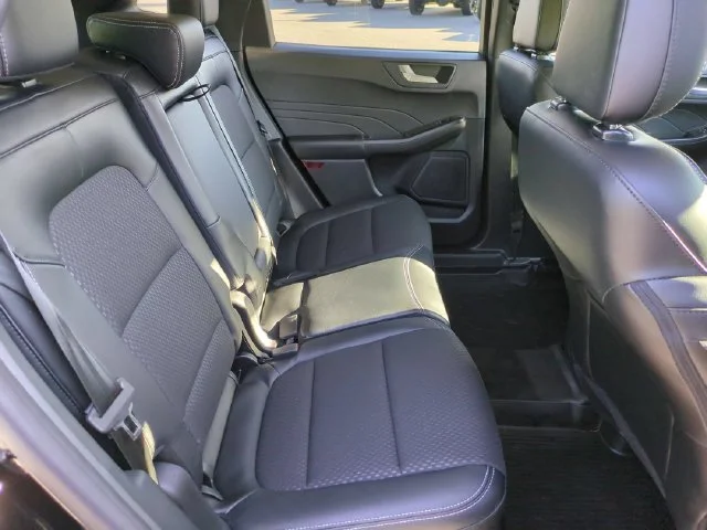 Used 2024 Black Ford Base image 31