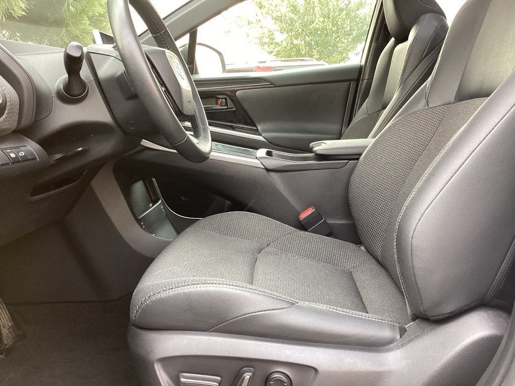 Certified Used 2024 Beige Toyota XLE image 5