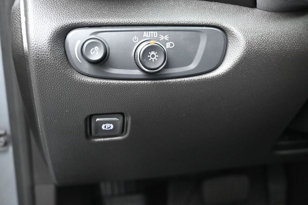 Used 2024 Gray Chevrolet LT image 21
