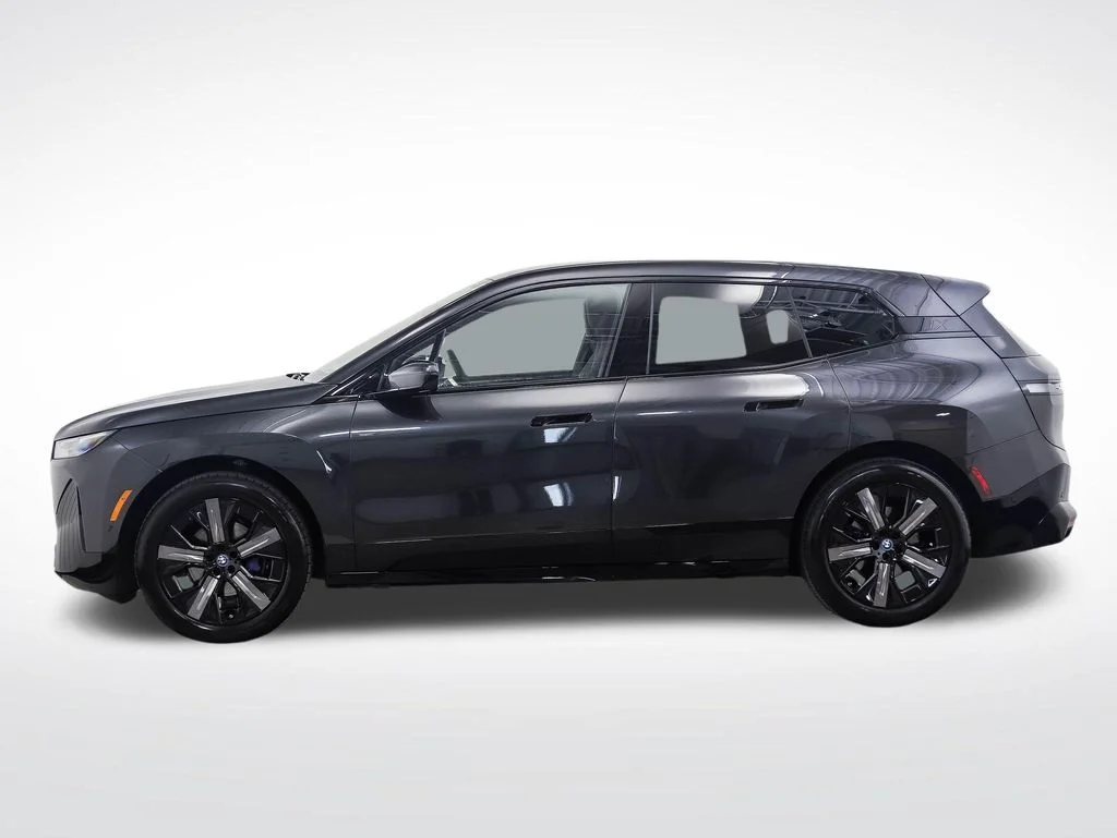 Used 2024 BMW iX Base with VIN WB523CF07RCP94172 for sale in Minneapolis, Minnesota