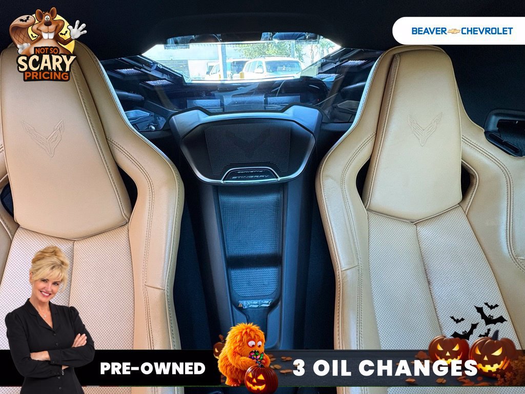 Used 2021 BLACK Chevrolet 2LT image 29