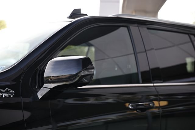 Used 2022 Black Chevrolet High Country image 10