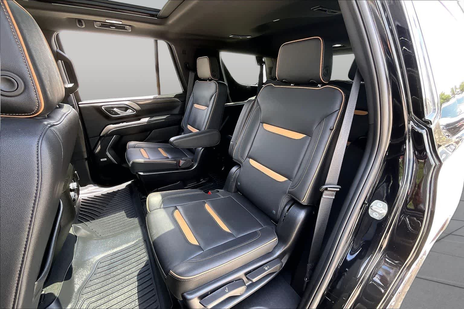 Used 2024 Onyx Black GMC AT4 image 18