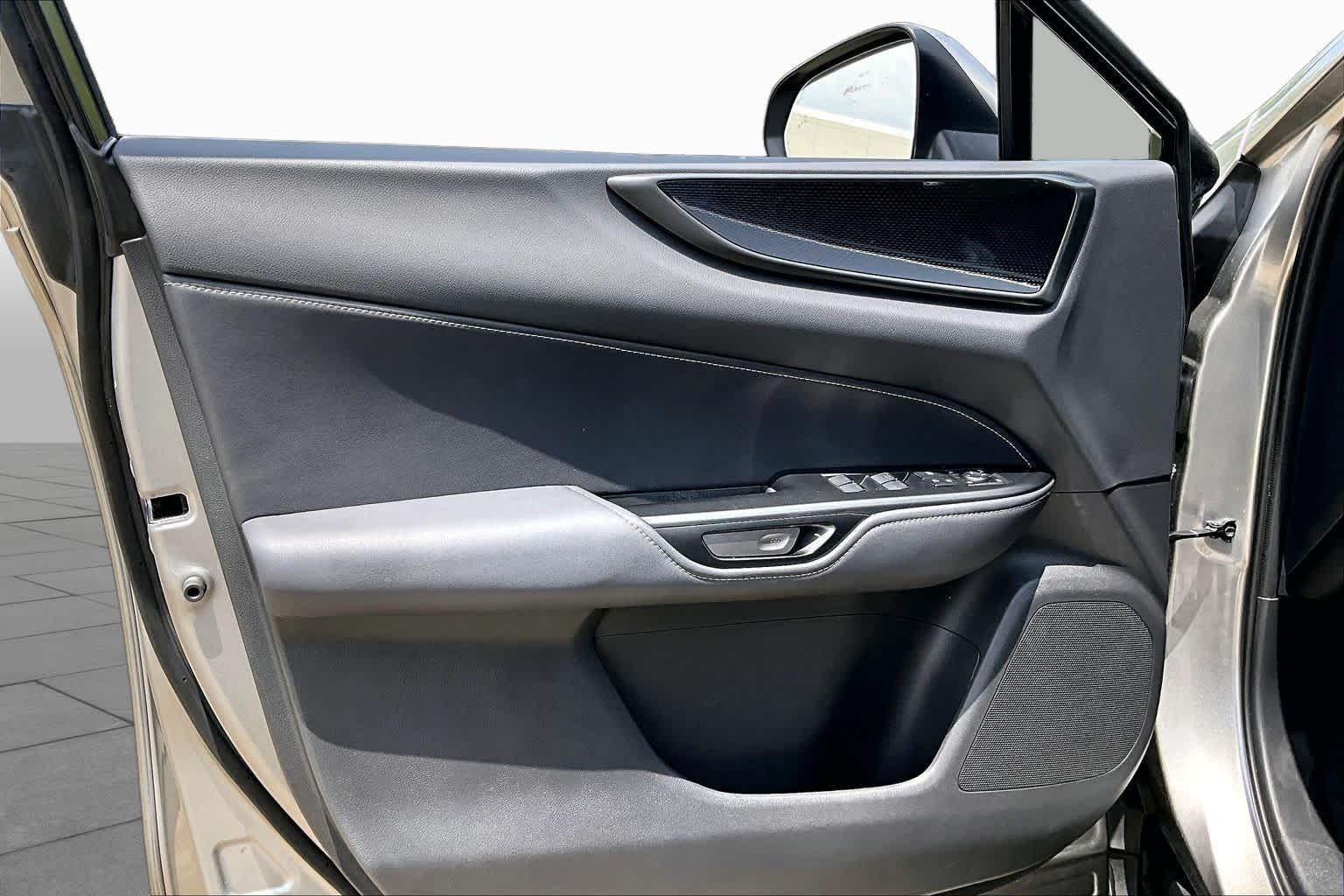 Used 2025 Atomic Silver Lexus  image 19