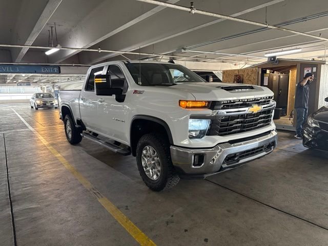 Used 2024 White Chevrolet LT image 2