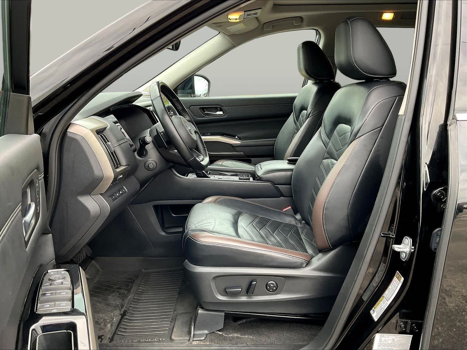 2023 Nissan Pathfinder Platinum - Photo 23