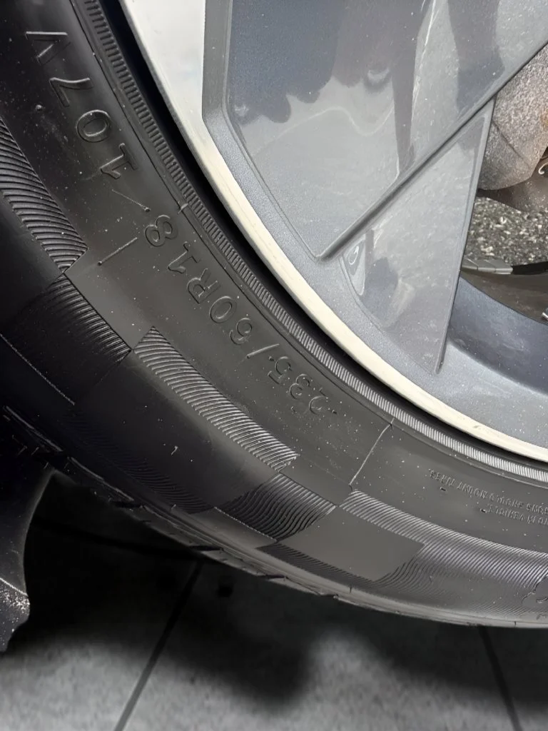 Used 2024 Gray Nissan SV image 29