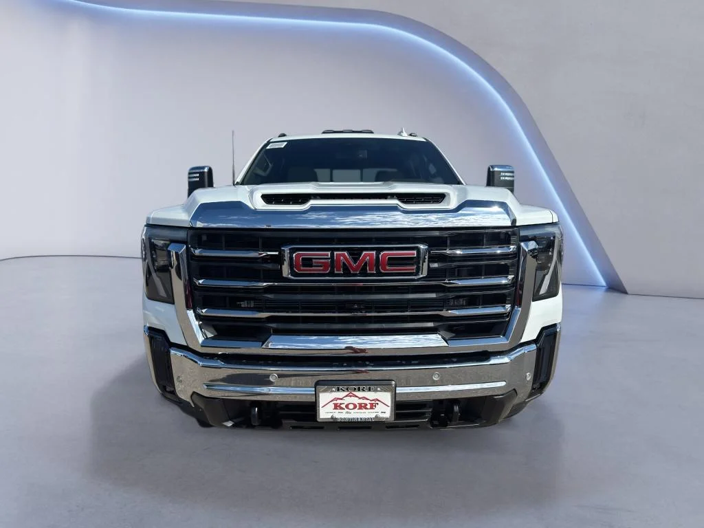 New 2026 Summit White GMC SLT image 3