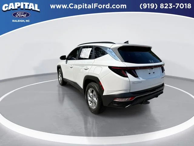 Used 2023 White Hyundai SEL image 6