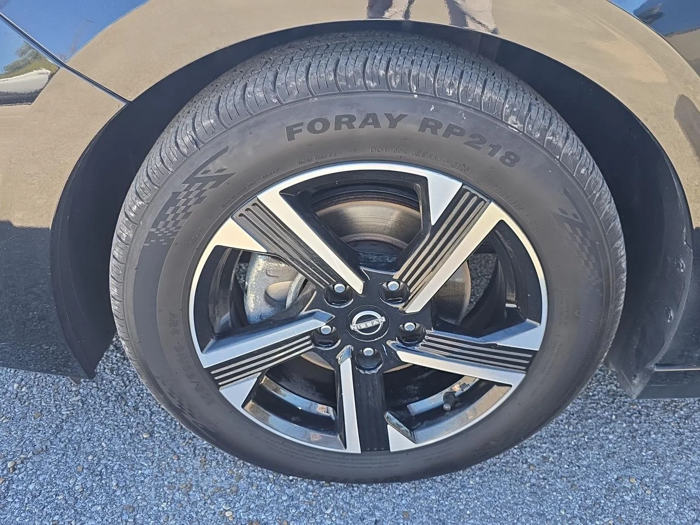 Used 2024 Super Black Nissan SV image 19