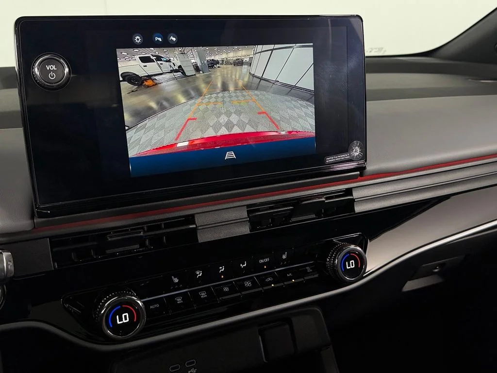 Certified Used 2025 Red Honda Touring image 20