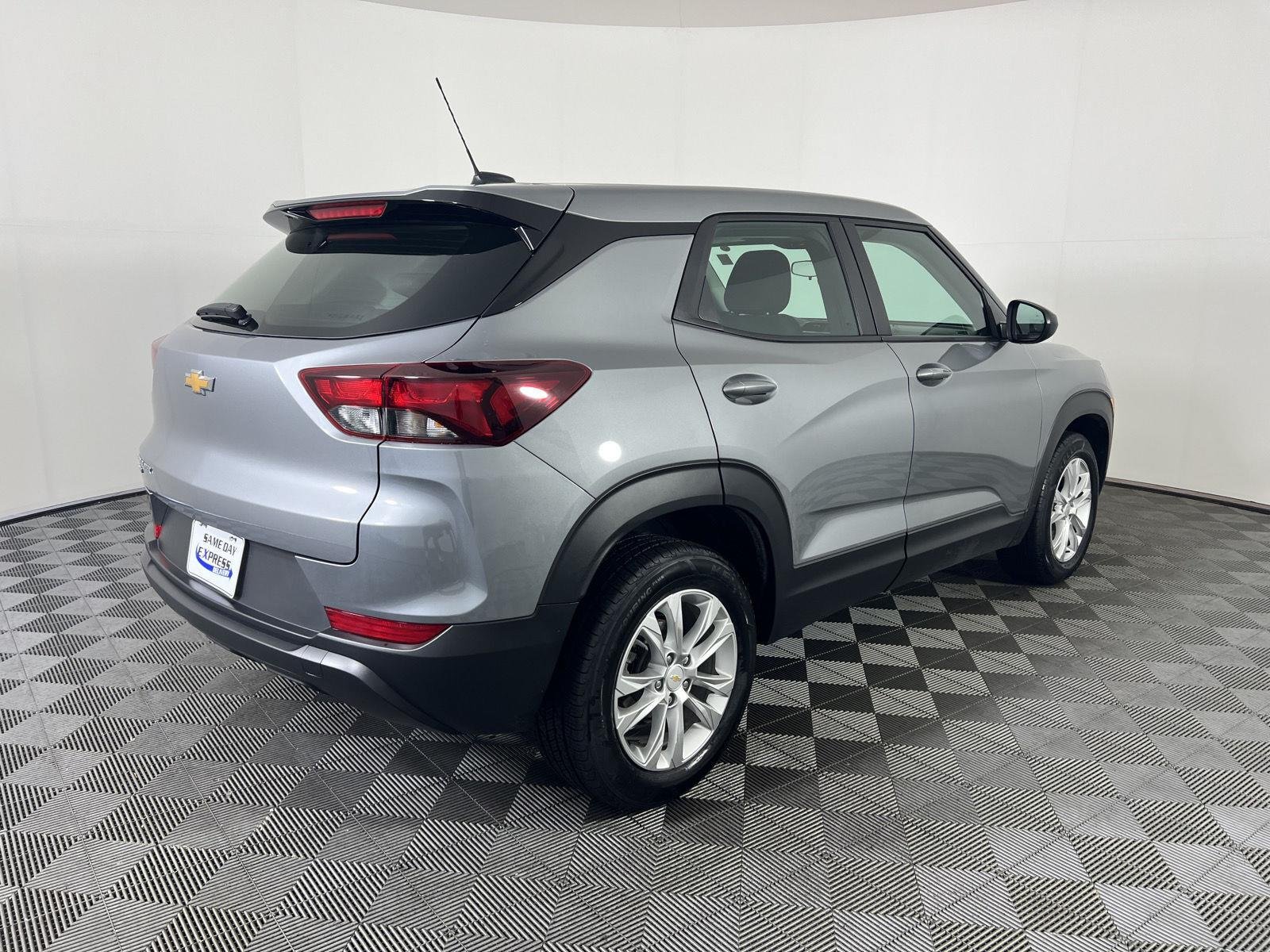 Used 2023 Sterling Gray Metallic Chevrolet LS image 22