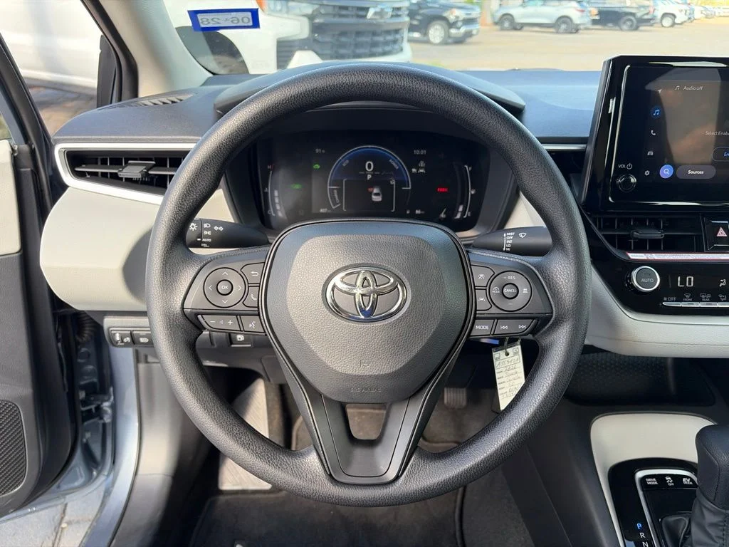 Used 2026  Toyota LE image 8