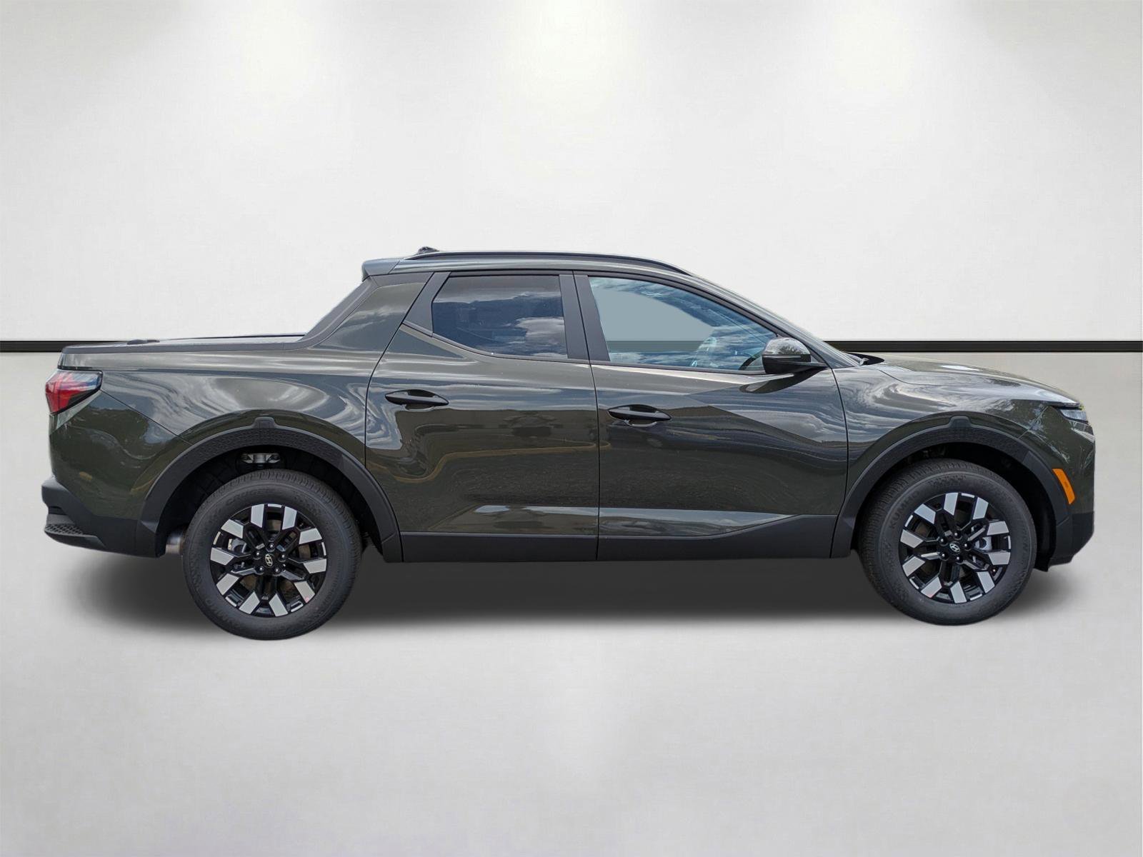 New 2026 Rockwood Green Hyundai SEL Activity FWD image 32